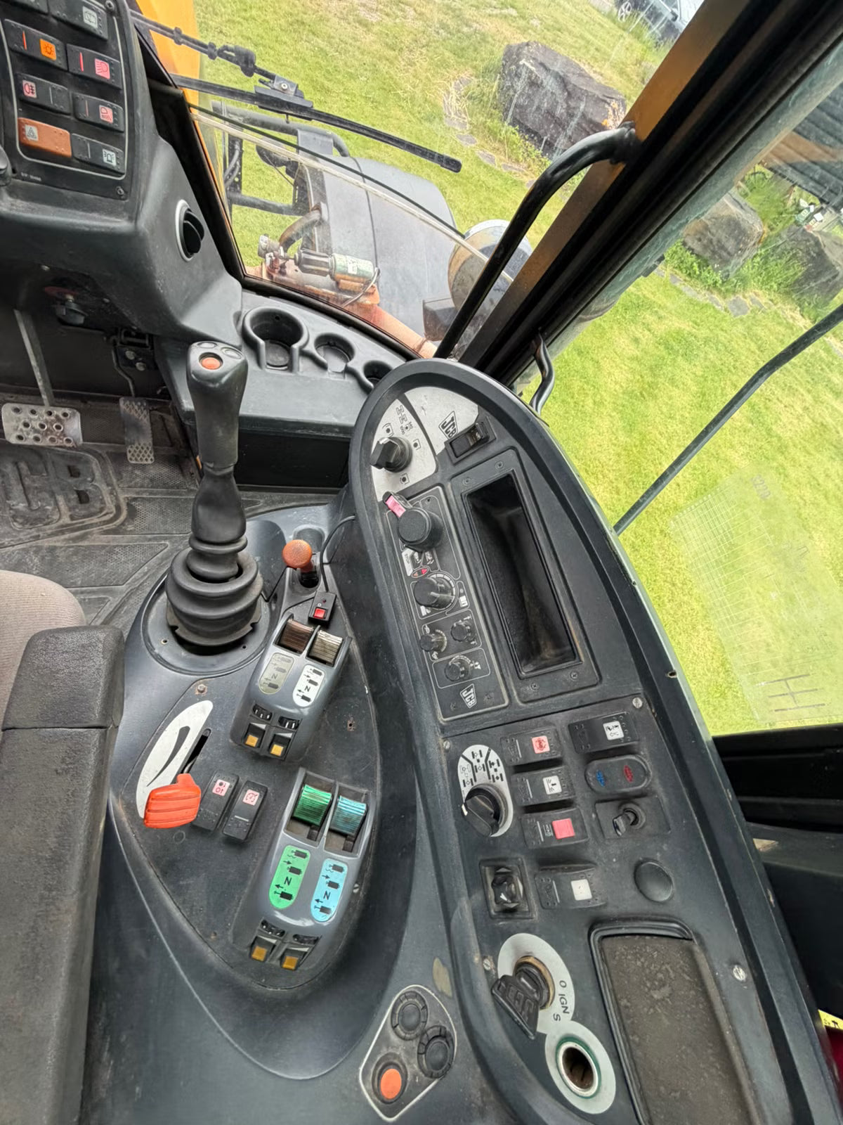 Tracteur JCB 3220