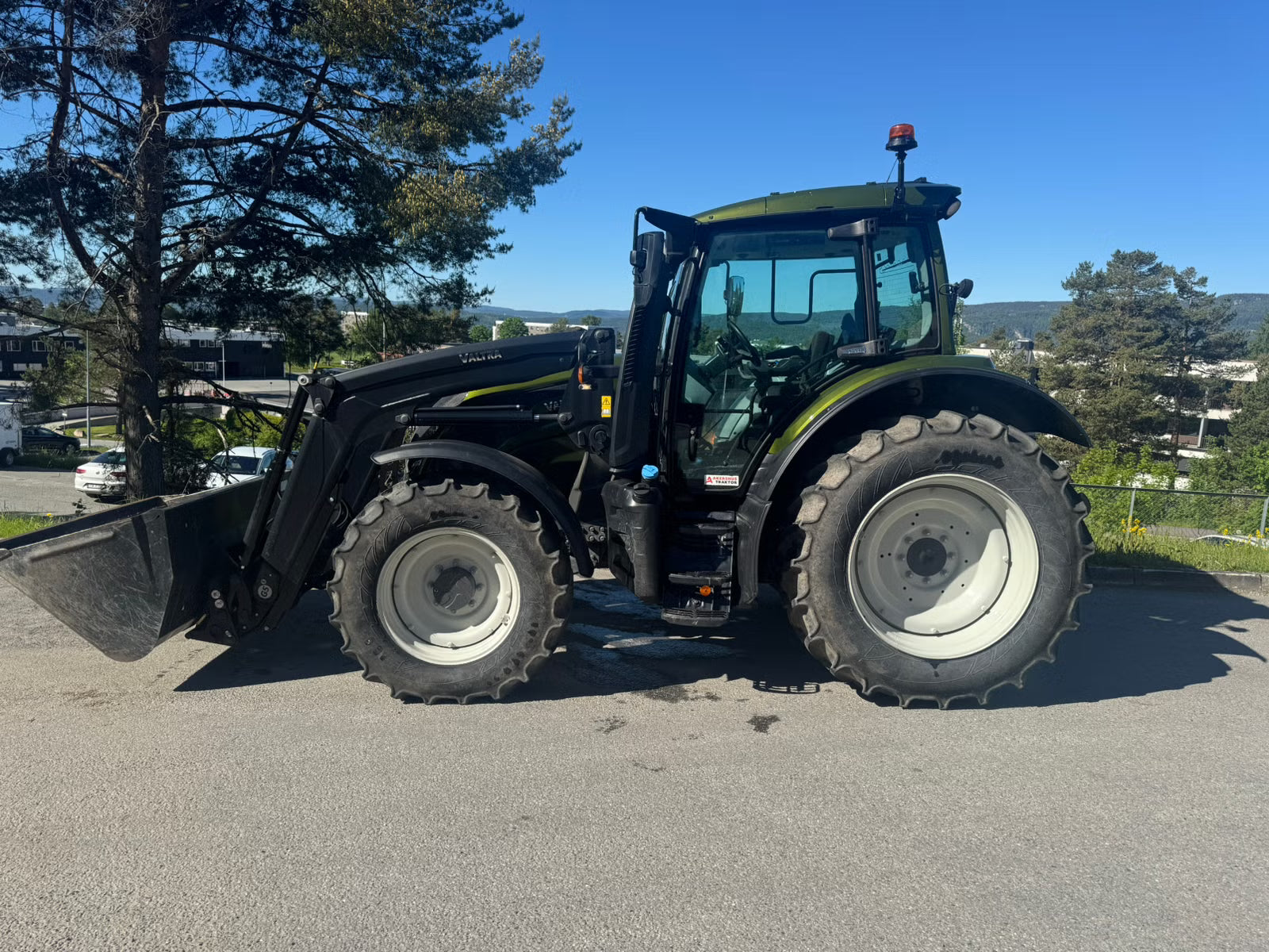 Tracteur Valtra N175 D 2B1 2022