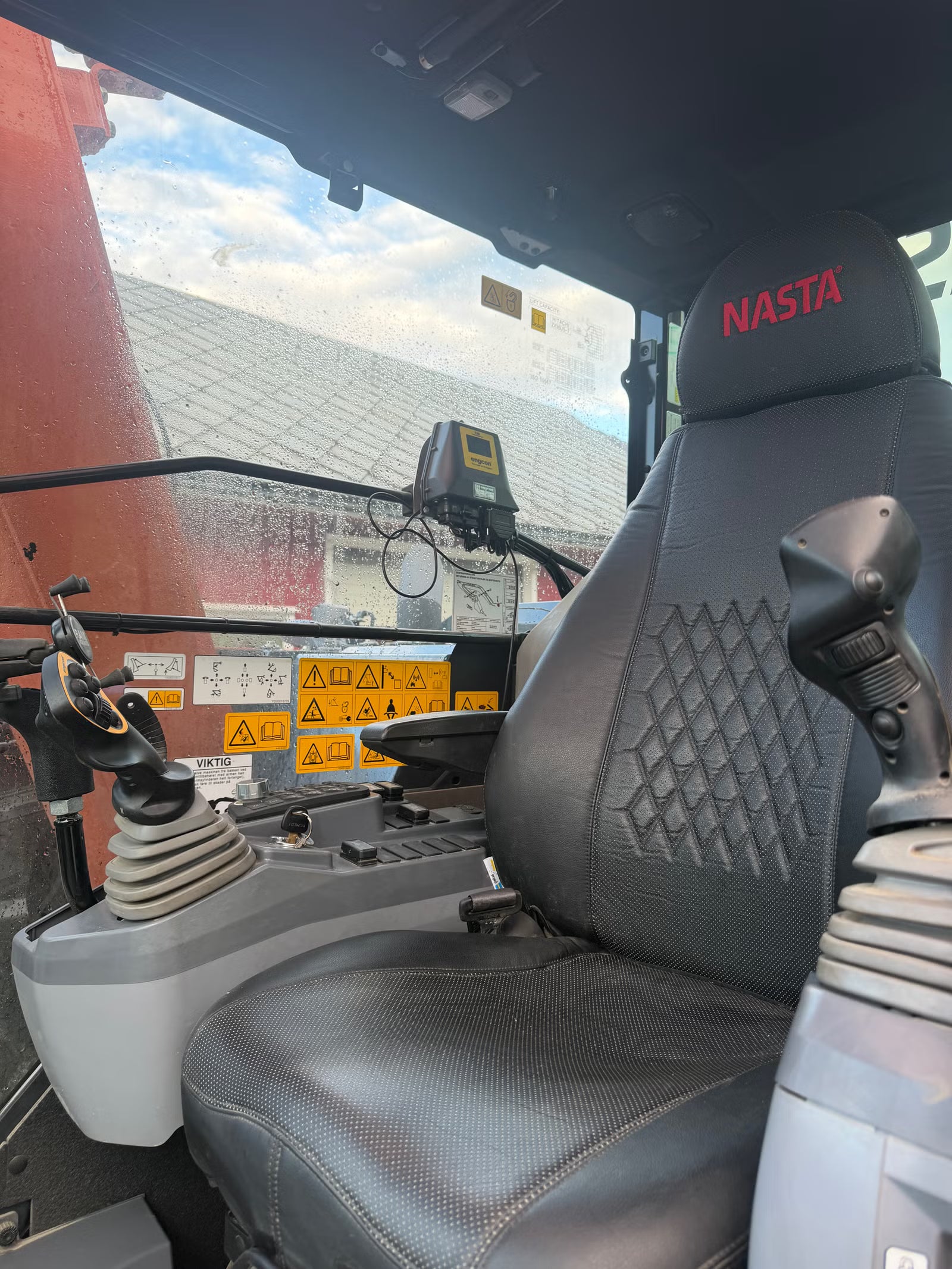 Pelle Hitachi ZX95-7