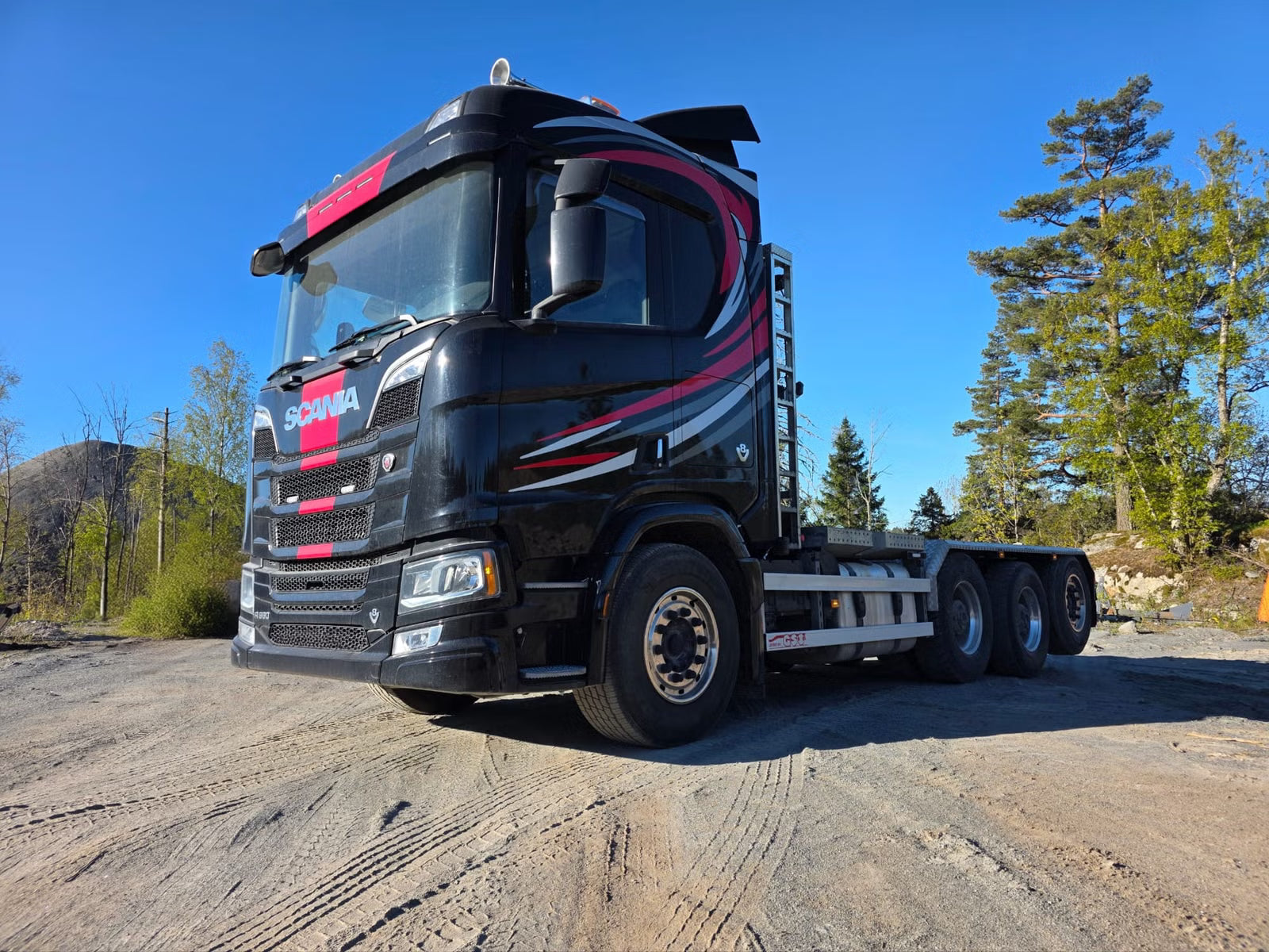 Camion Scania R660 2024 - Levage à crochet Hyva 24 t