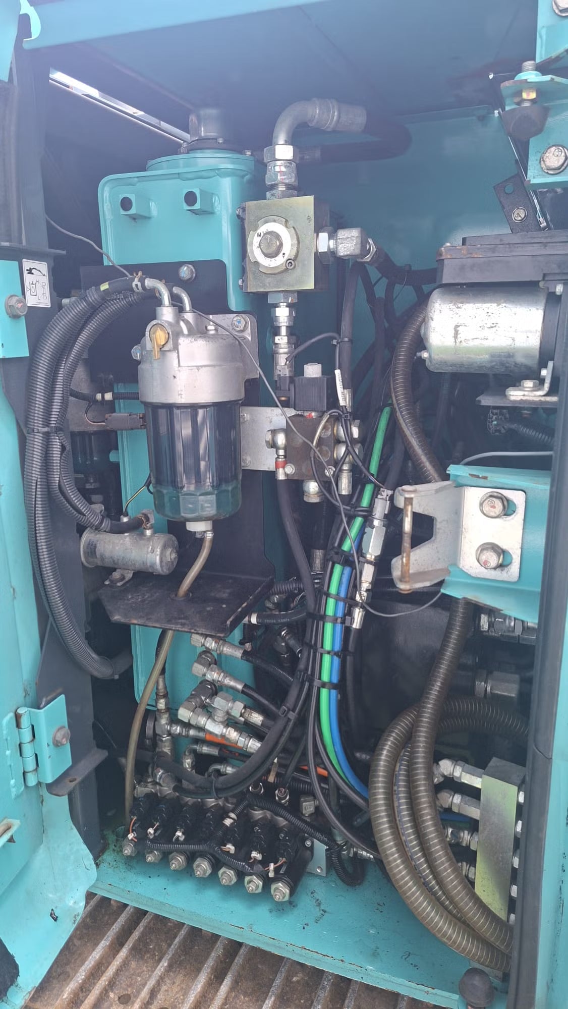 Pelle Kobelco SK75SR-3E