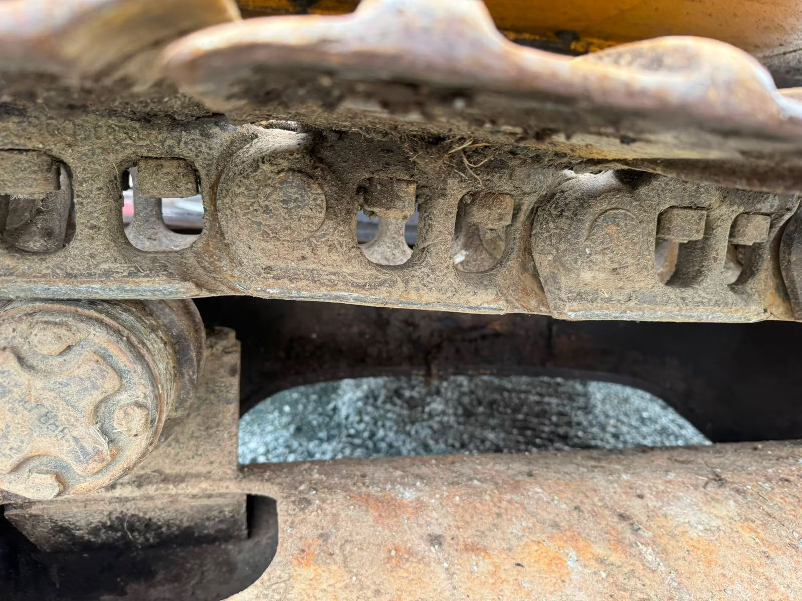 Pelle JCB 210 Fat Rotten
