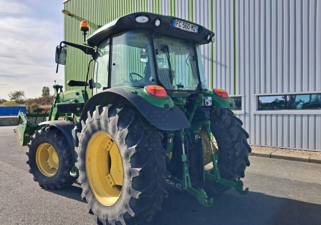 Tracteur John Deere 5090R – 2018 – 5 048 heures