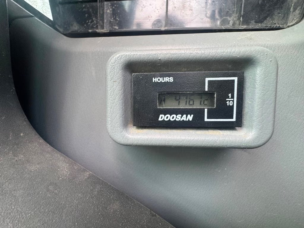 Pelle Doosan DX235LCR