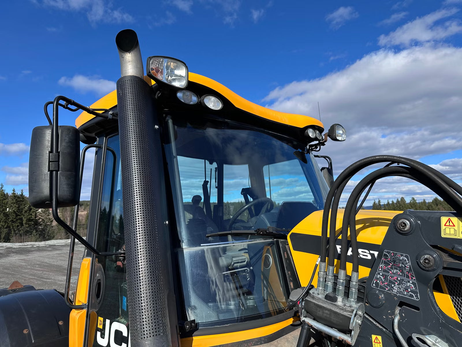 Trator JCB 3200 Fastrac