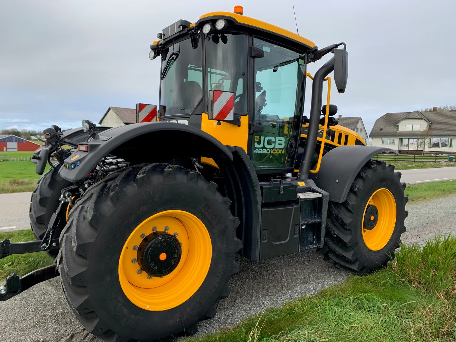 Tracteur JCB 4220