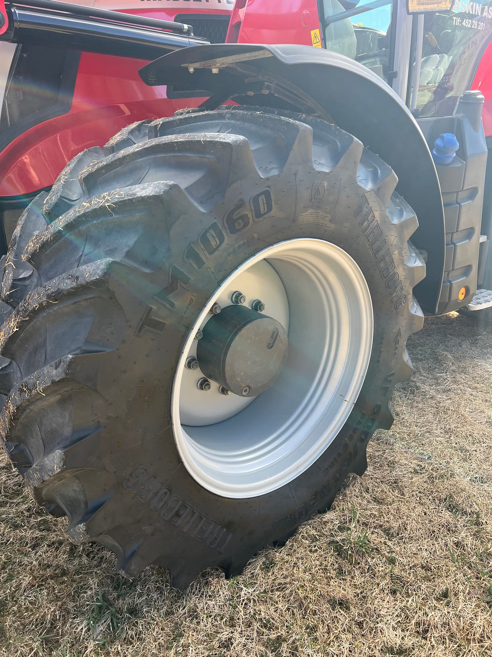 Tracteur Massey Ferguson 7S 210 2024