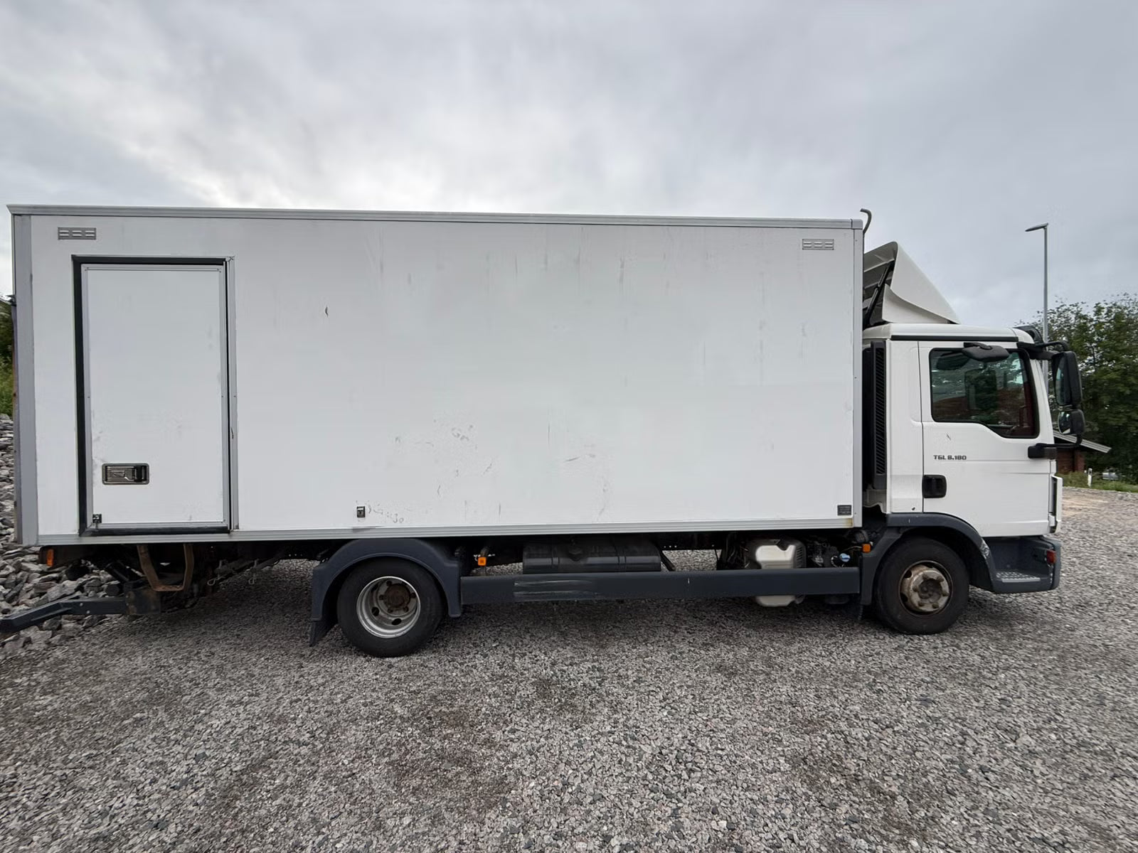 Camion MAN TGL 8
