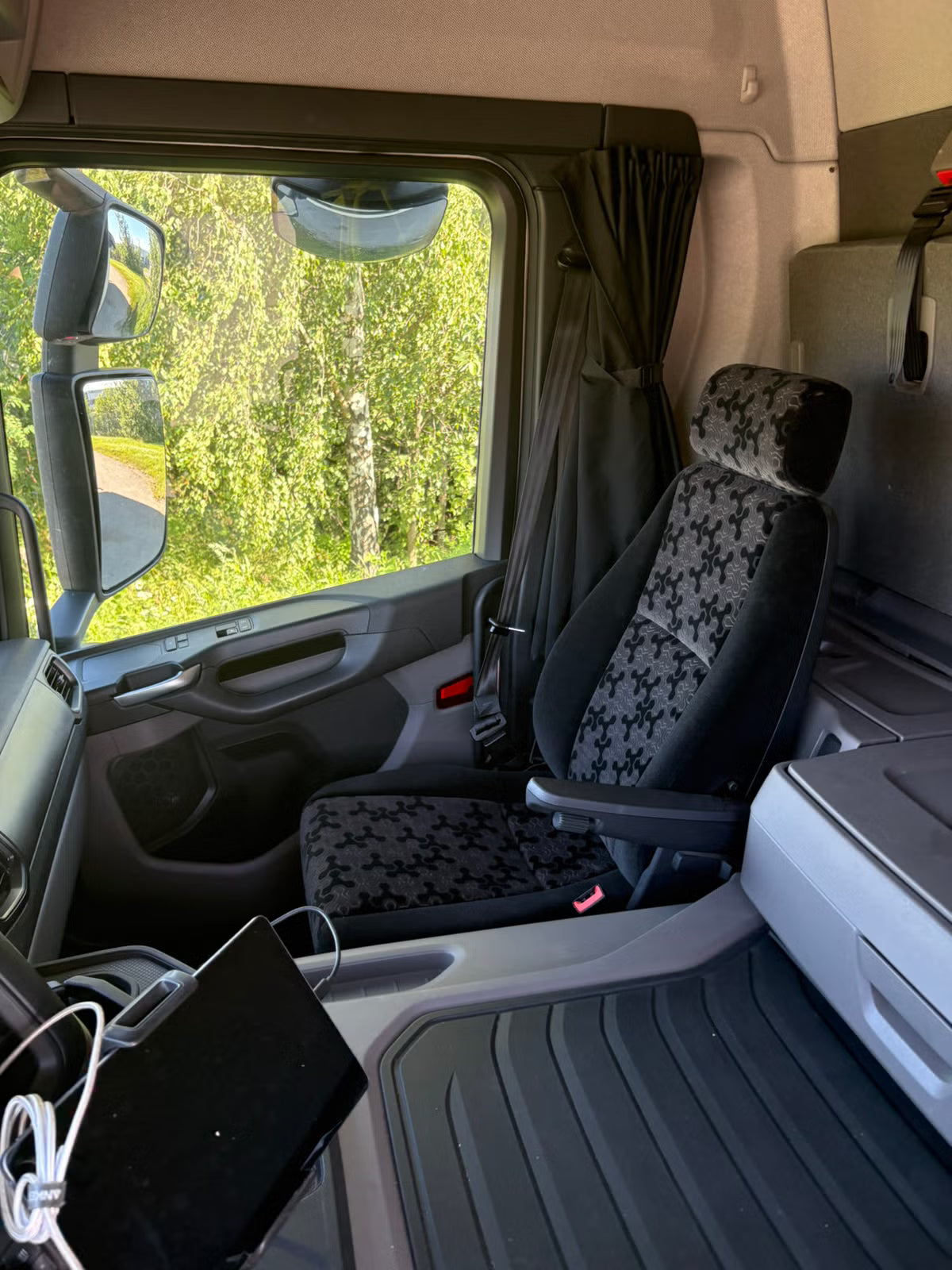 Camion Scania P370 XT 2020 - Caisse ouverture latérale 370 ch
