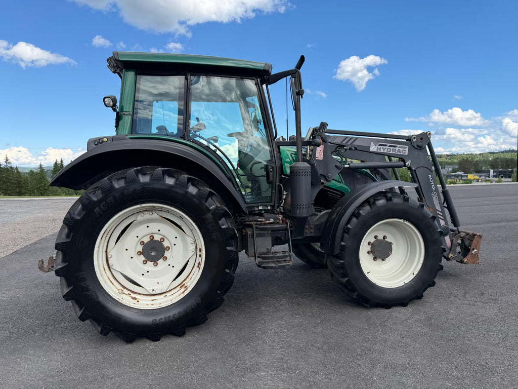 Tracteur Valtra N103