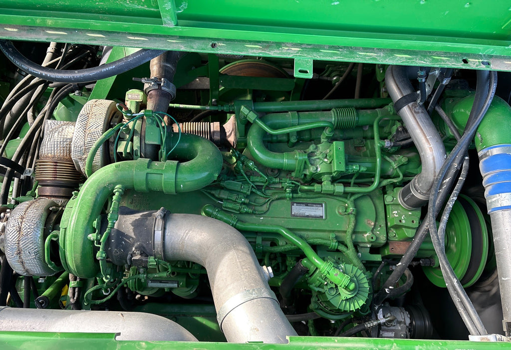 Moissonneuse-batteuse John Deere S770
