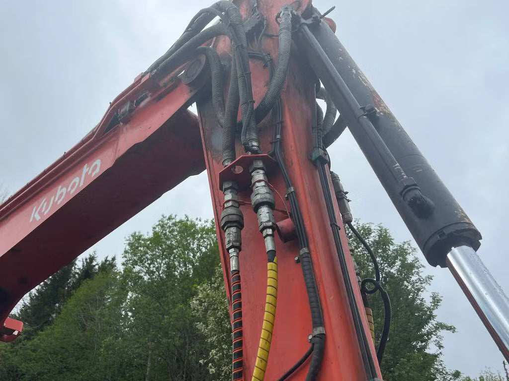Pelle Kubota KX080-4 CX