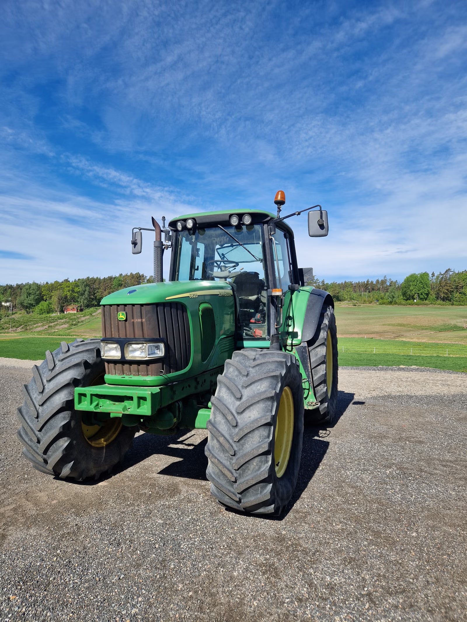 Tracteur John Deere 6820