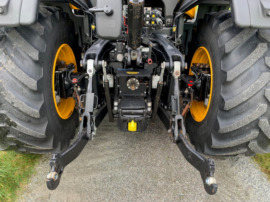 Tracteur JCB 4220