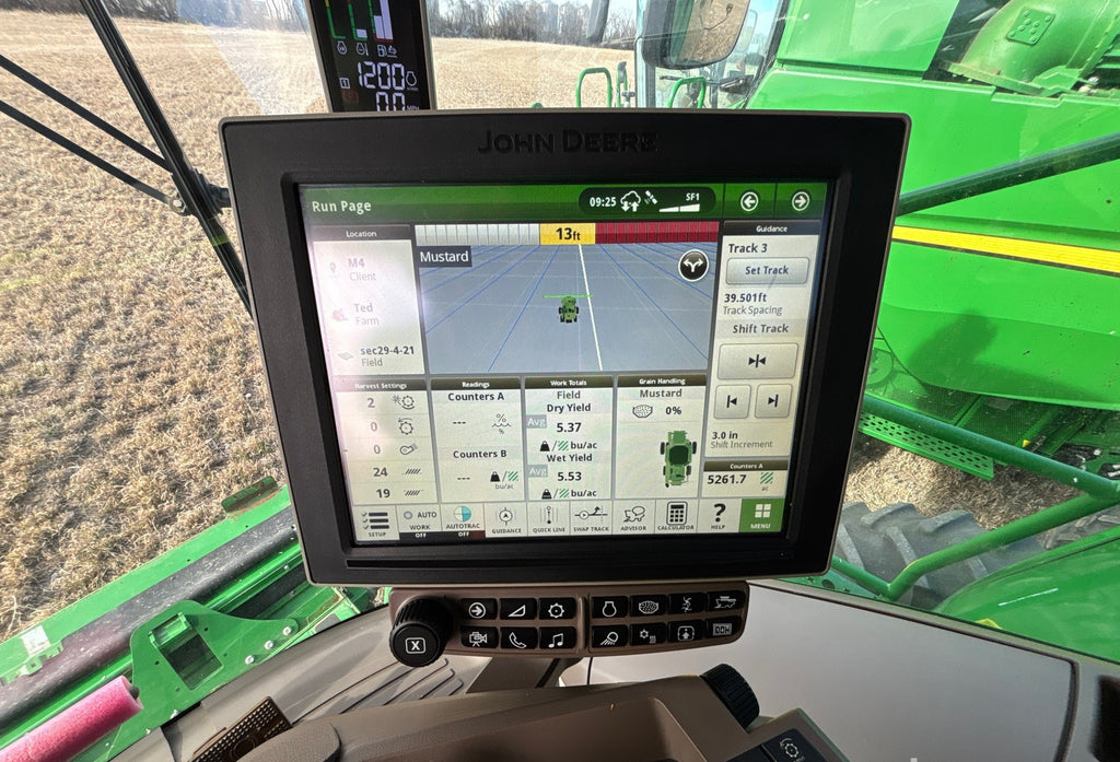 Moissonneuse-batteuse John Deere S770