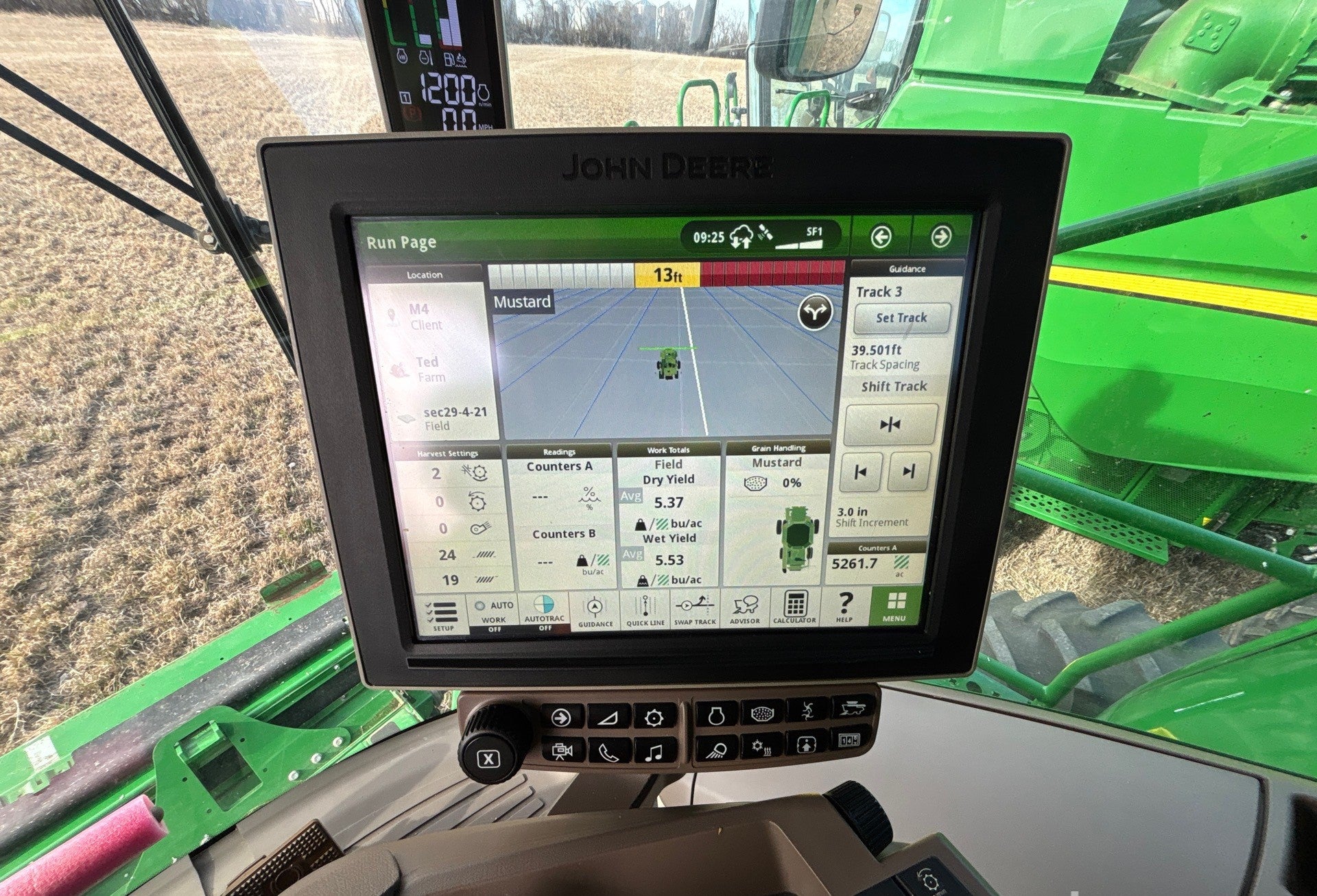 Moissonneuse-batteuse John Deere S770