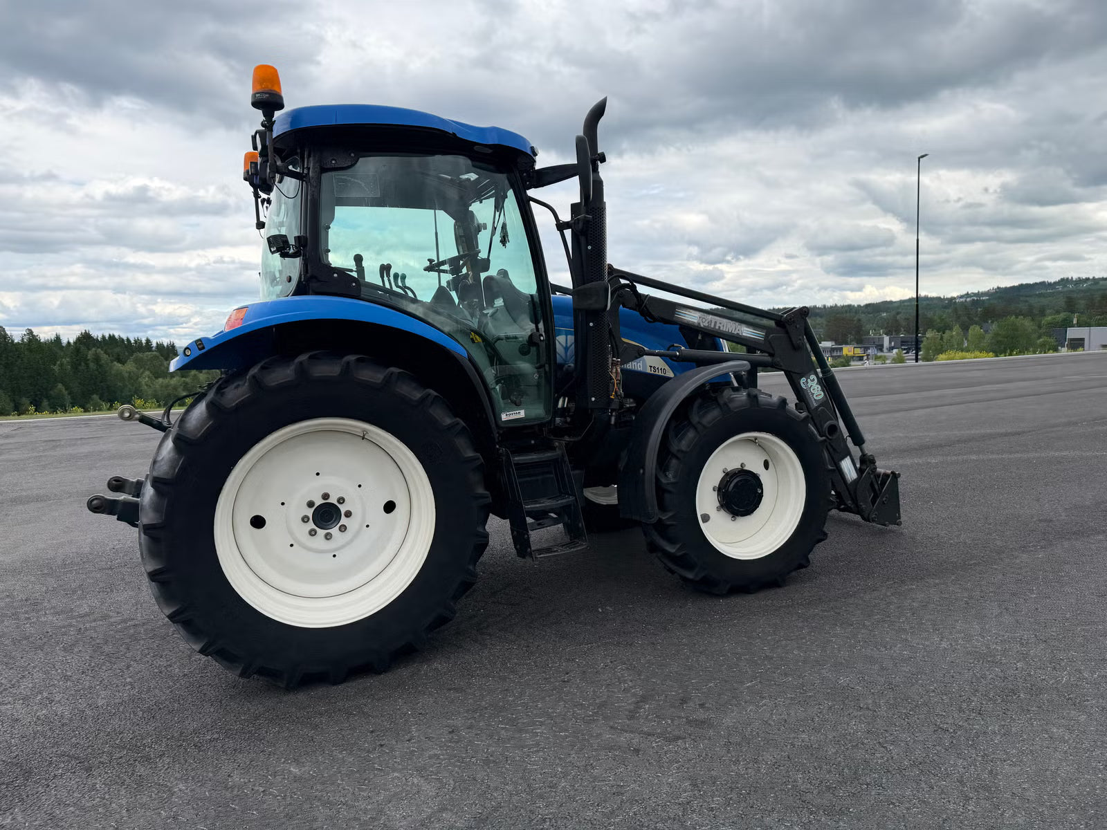 Tracteur New Holland TS110A