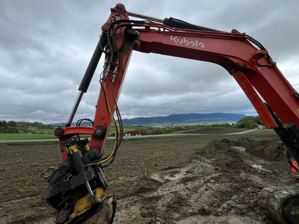 Pelle Kubota KX080-4 CX