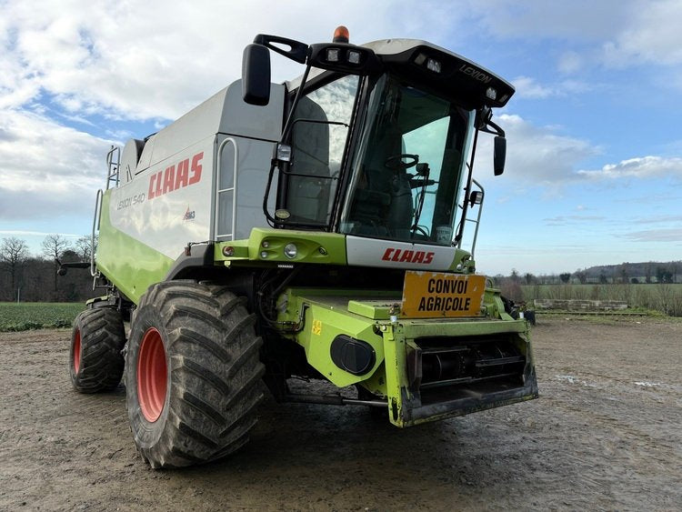 Moissonneuse-batteuse Claas Lexion 540