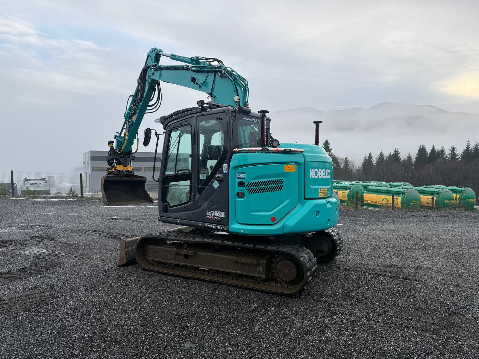 Pelle Kobelco SK75SR-7
