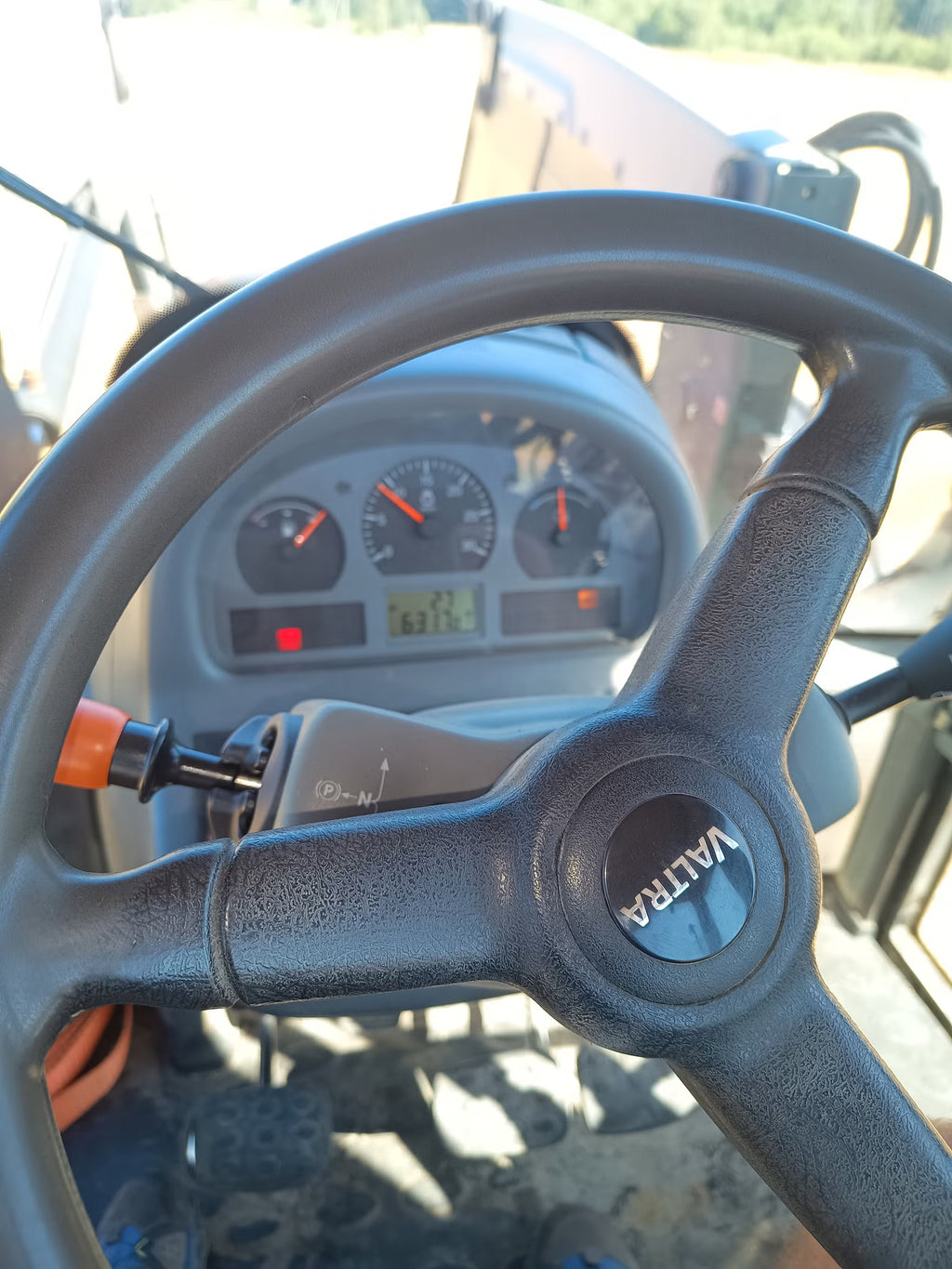 Tracteur Valtra T160