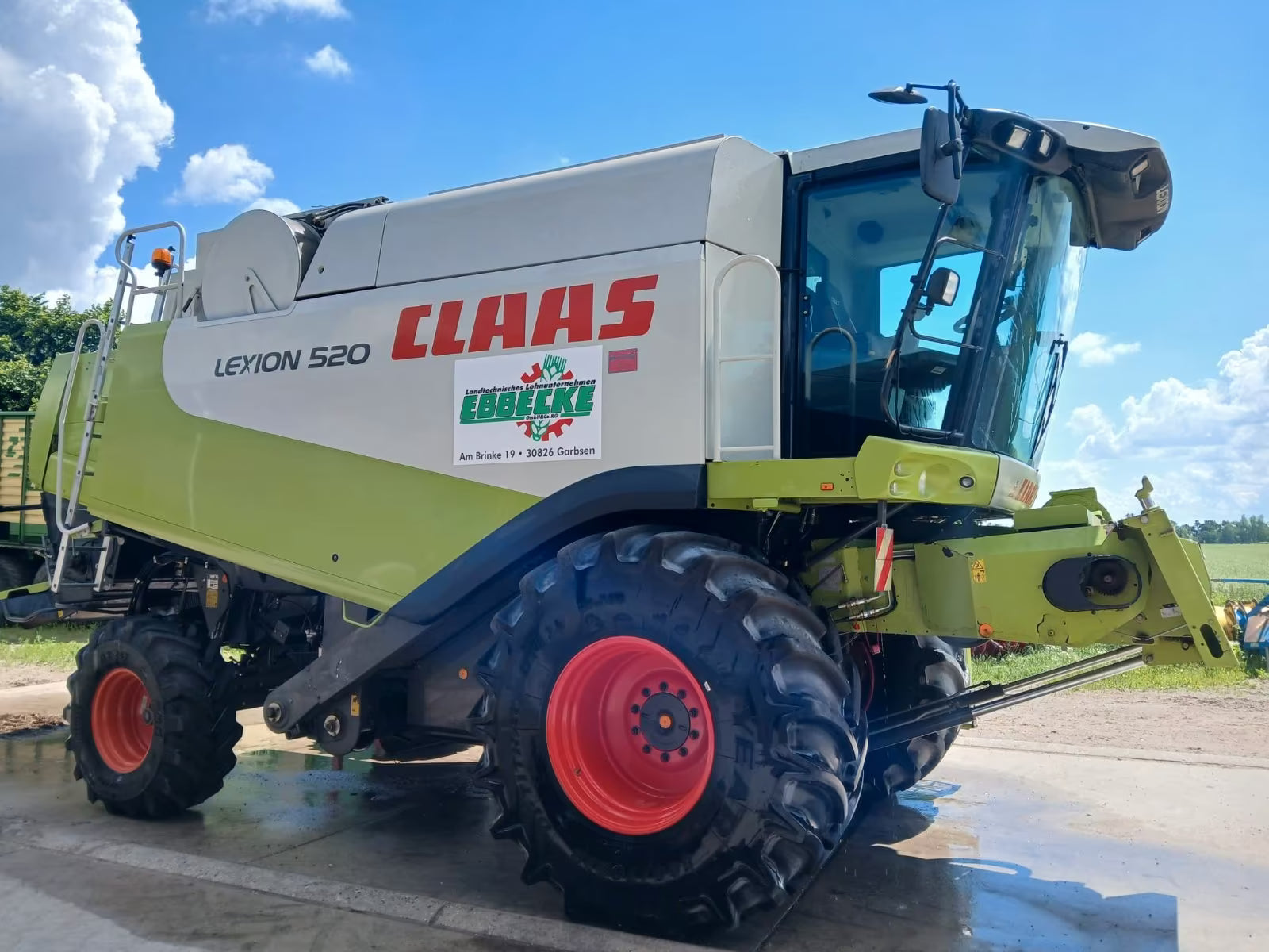 Moissonneuse Batteuse Claas Lexion 520 2009