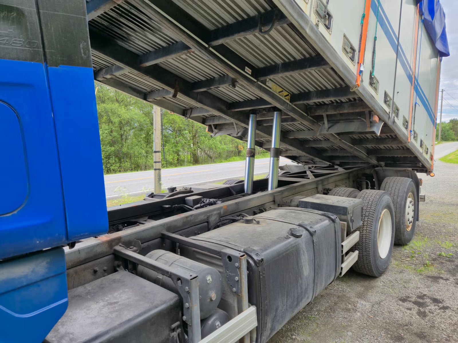 Camion Scania 164