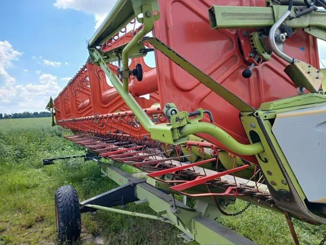 Moissonneuse Batteuse Claas Lexion 520 2009