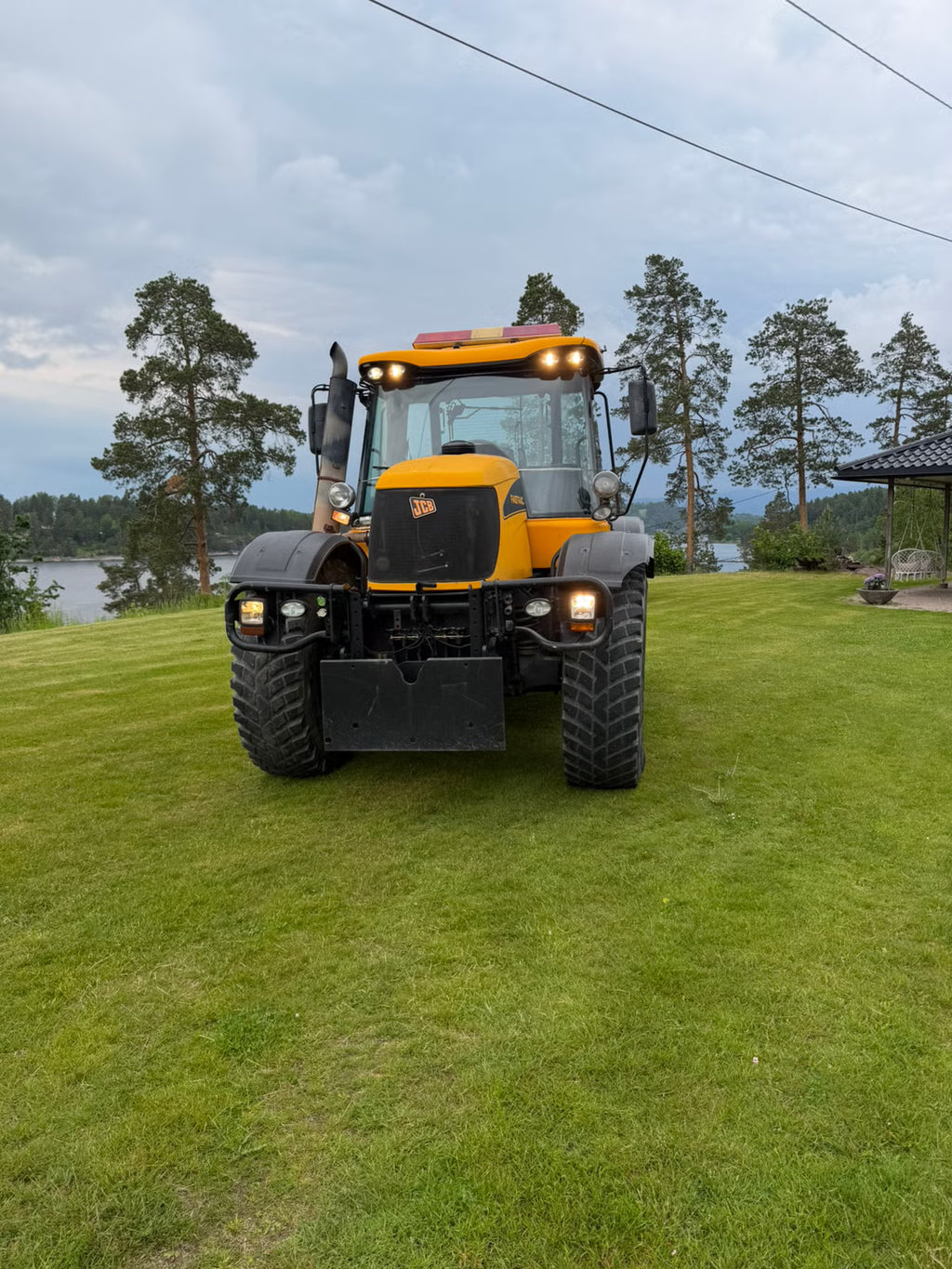 Tracteur JCB 3220