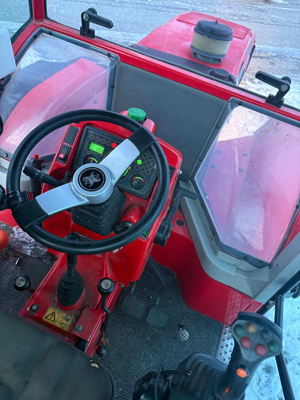 Tracteur Antonio Carraro 9400