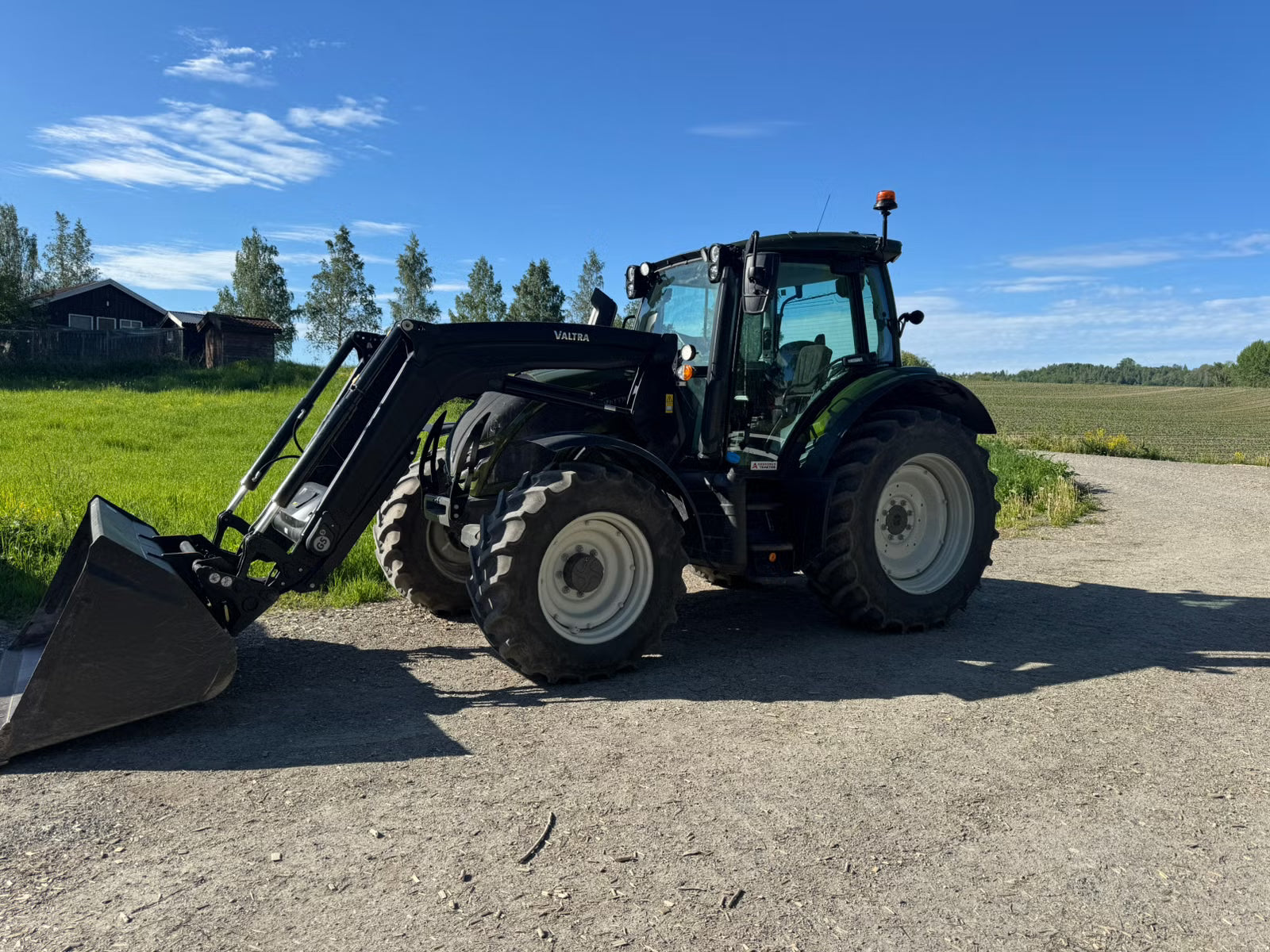 Tracteur Valtra N175 D 2B1 2022