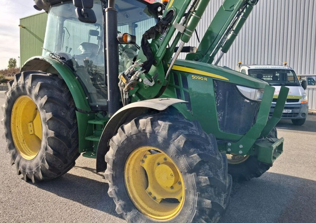 Tracteur John Deere 5090R – 2018 – 5 048 heures