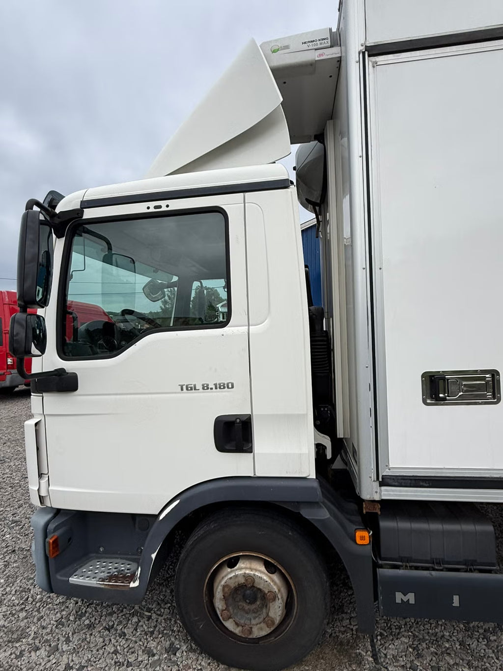 Camion MAN TGL 8