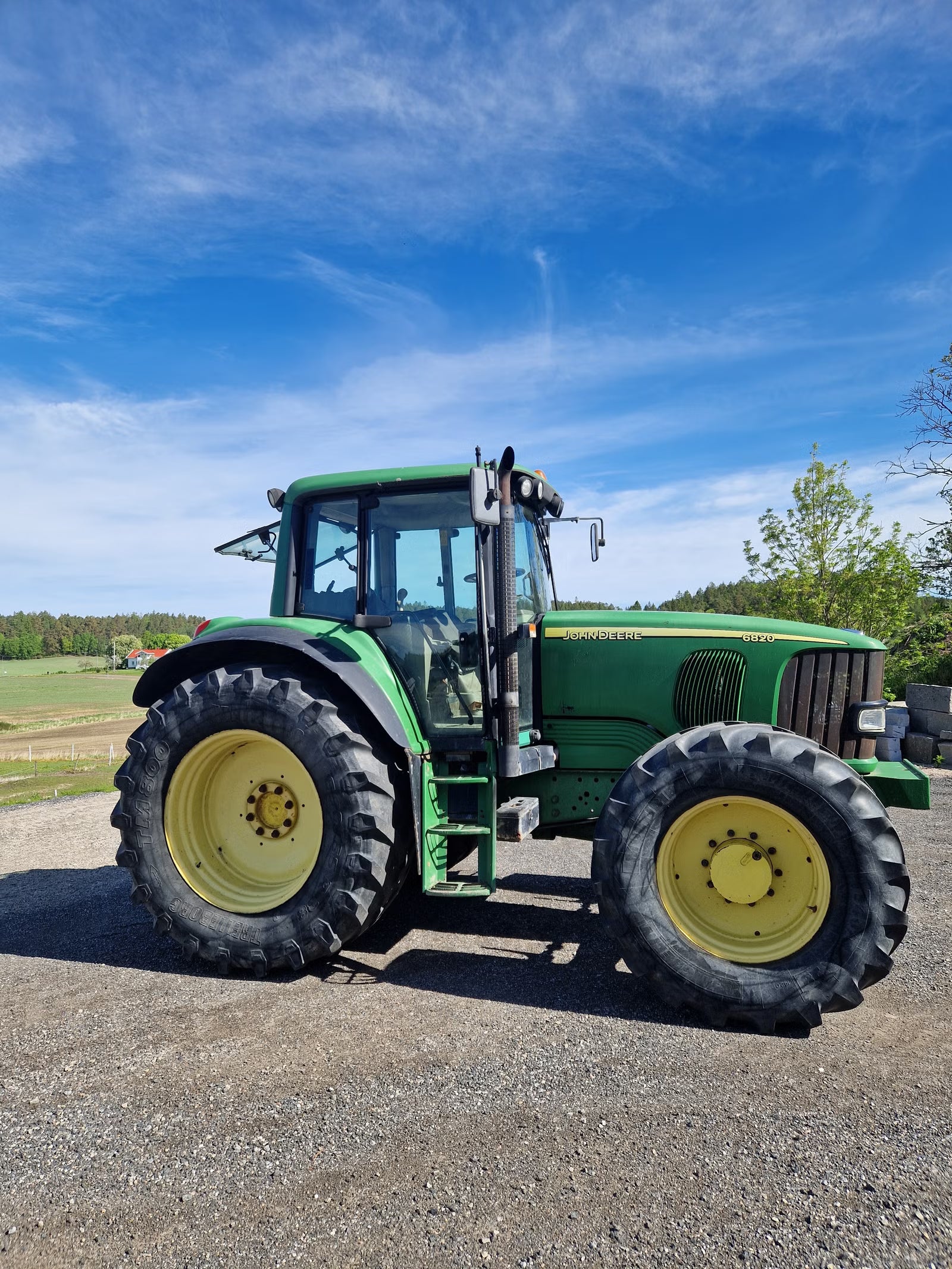 Tracteur John Deere 6820