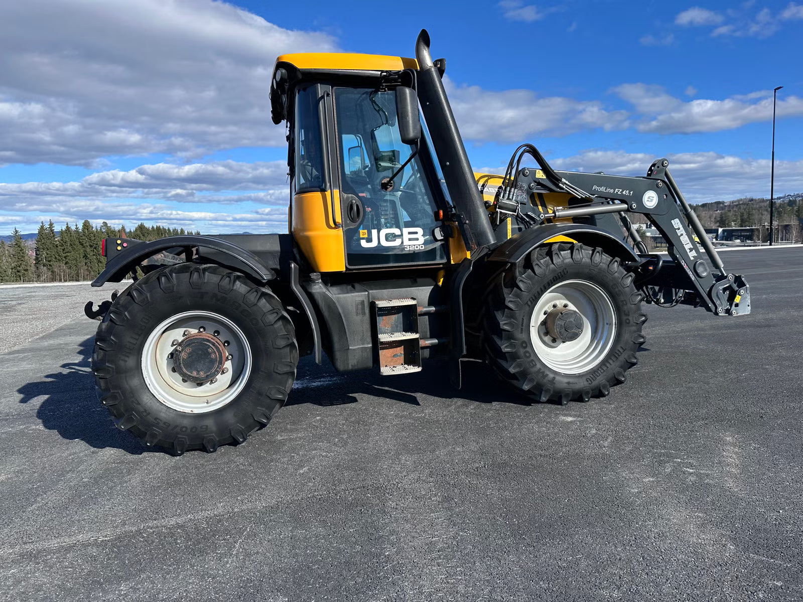 Trator JCB 3200 Fastrac