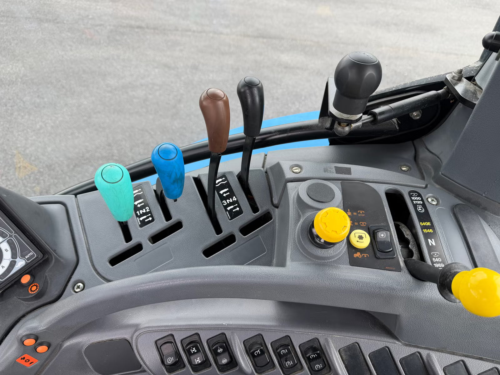 Tracteur New Holland TS110A