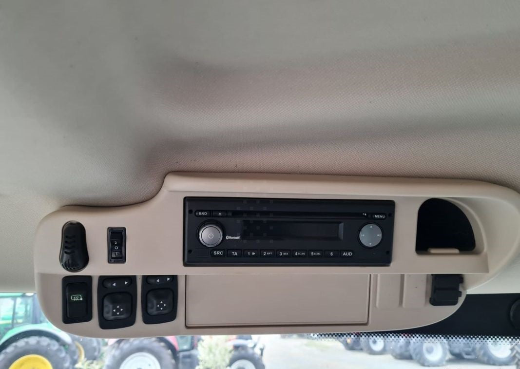 Tractor John Deere 6145R – 2015 – 4 320 horas