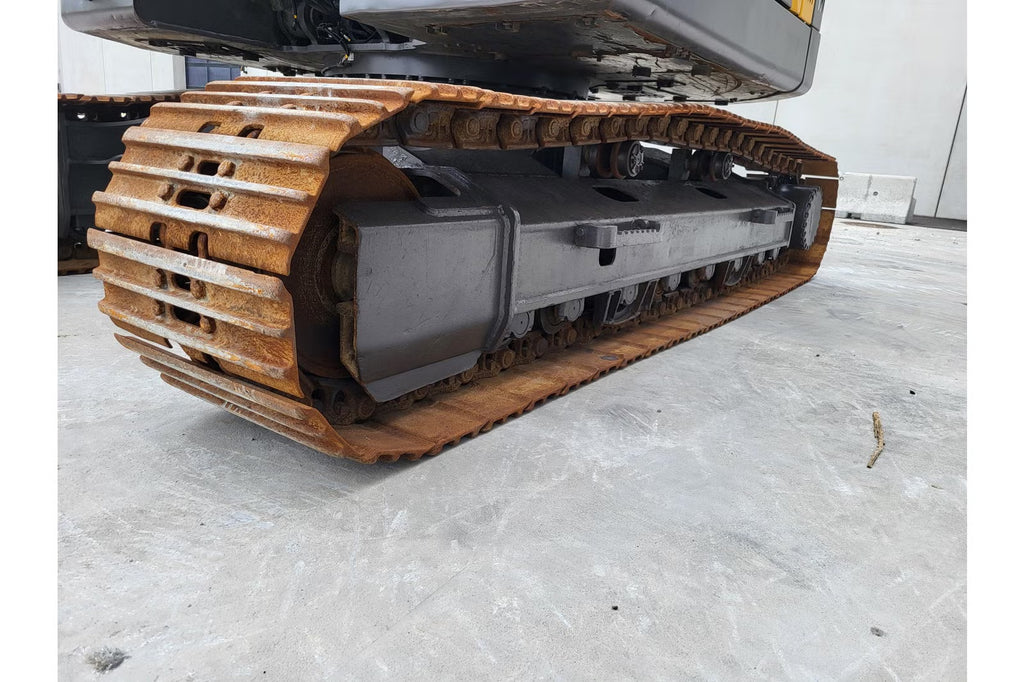 Pelle Volvo ECR235EL