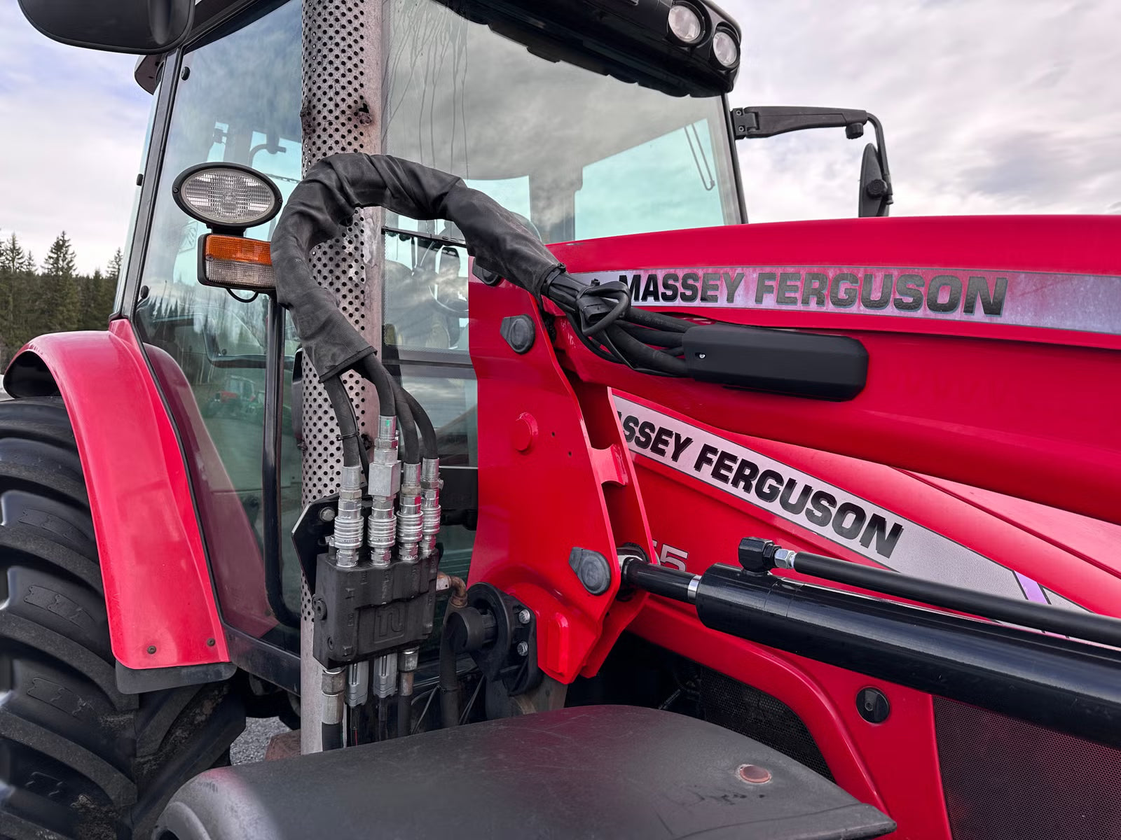 Tracteur Massey Ferguson 5455