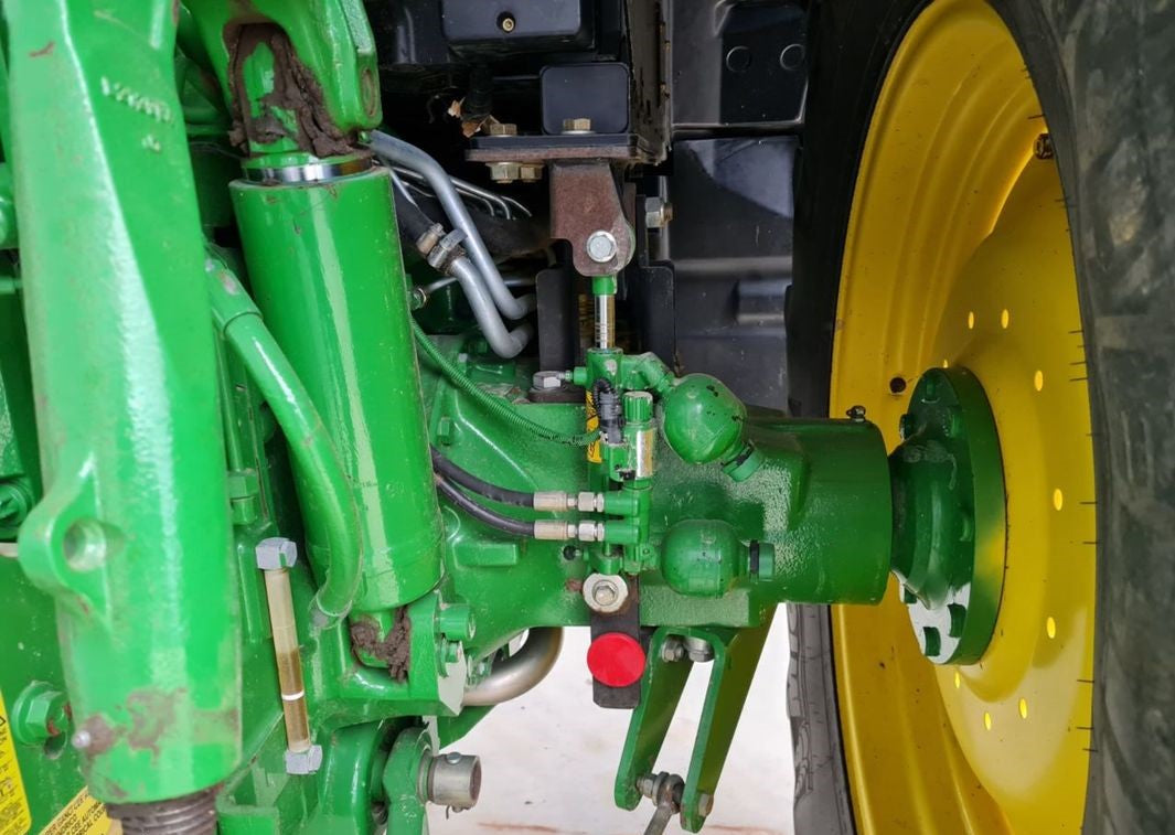 Tractor John Deere 6145R – 2015 – 4 320 horas
