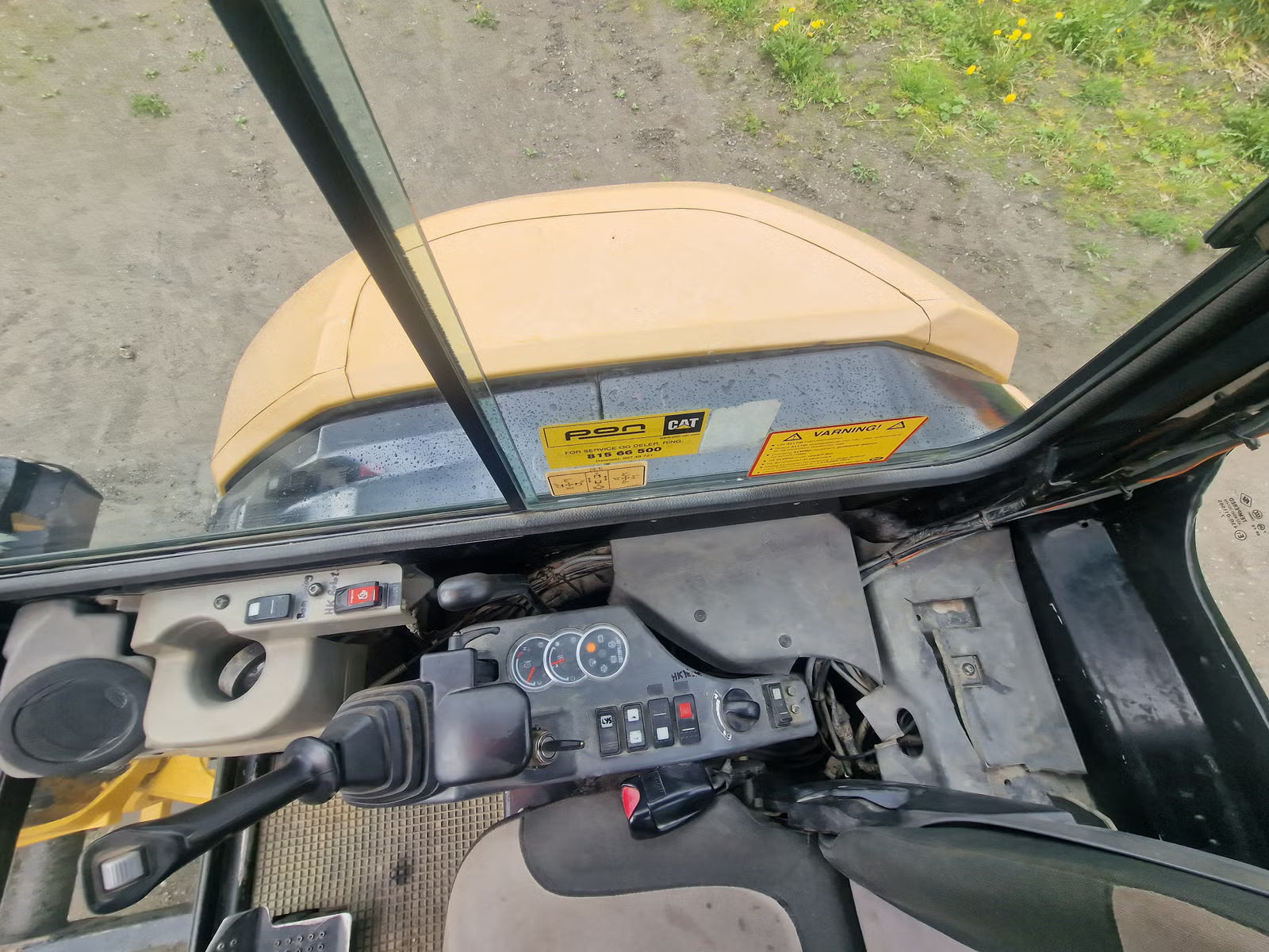 Mini Pelle Cat 304C CR + Godet rotor basculant