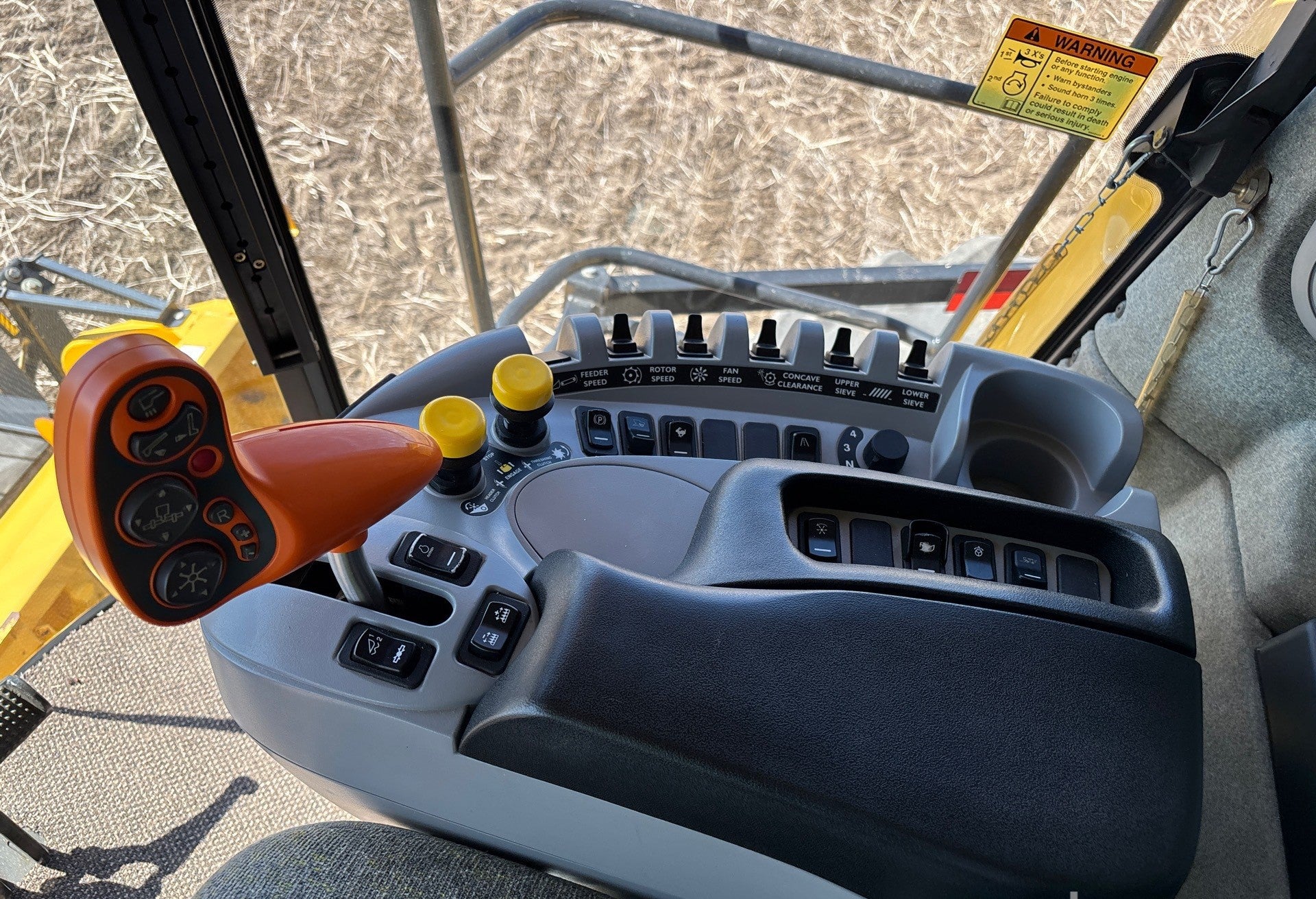 Moissonneuse-batteuse New Holland CR9080 4x4