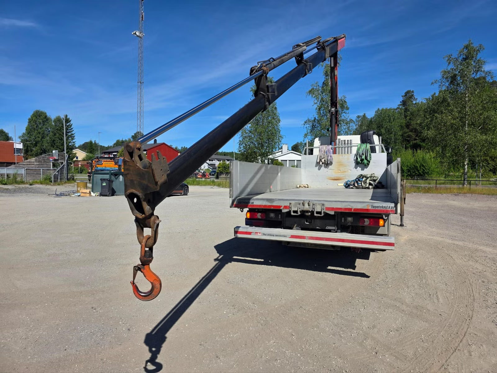 Camion DAF LF 290 FA 2017 - Camion-grue Palfinger PK 12002-EH