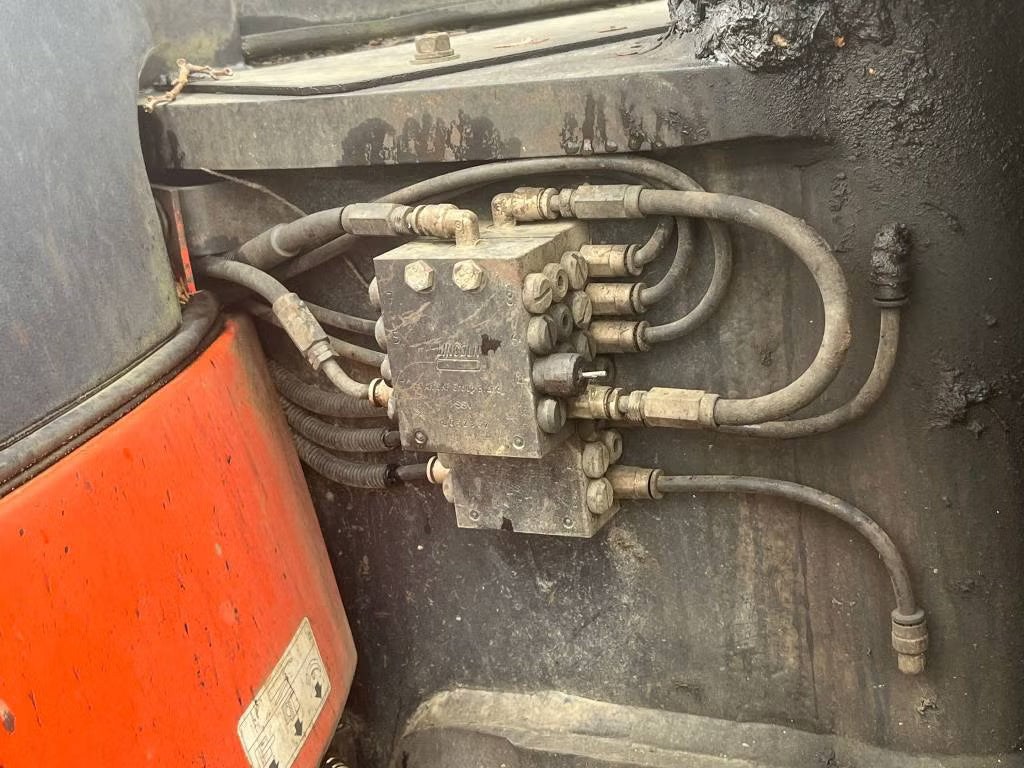 Pelle Kubota KX080-4 CX