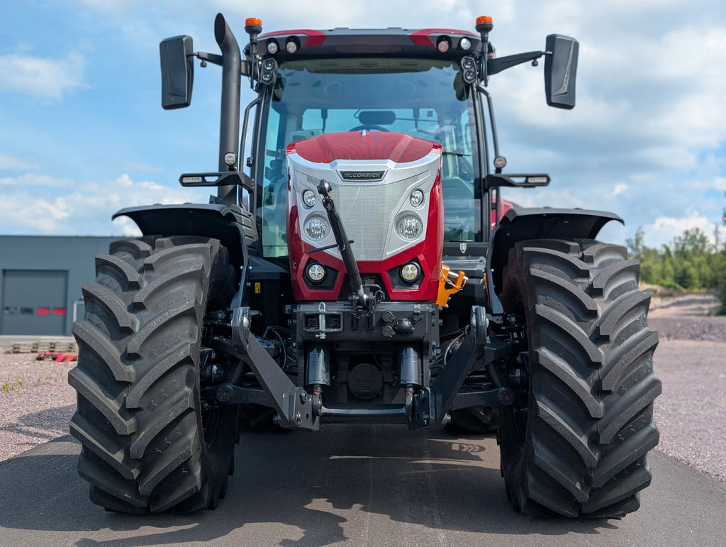 Tracteur McCormick X7.418