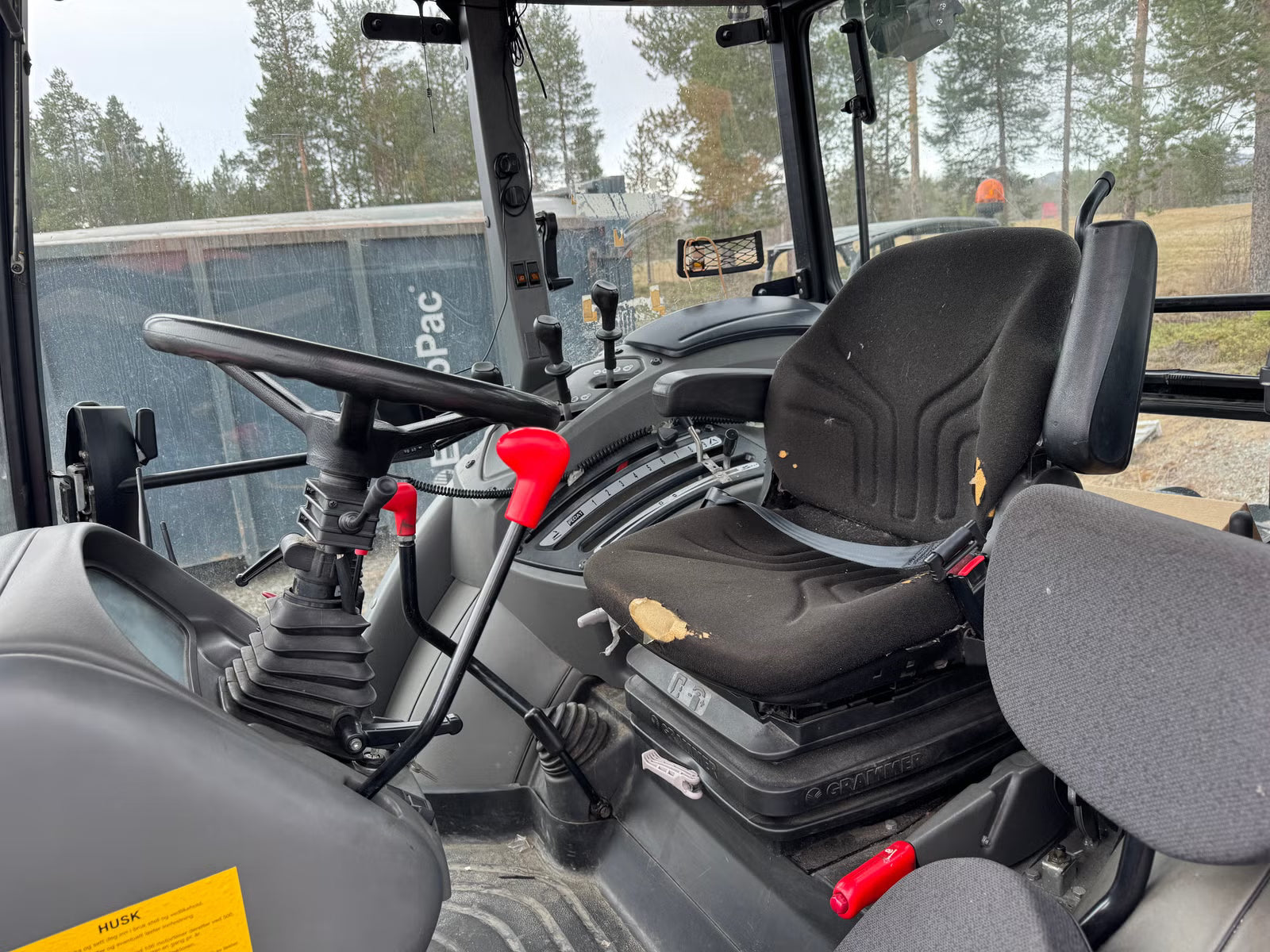 Tracteur Zetor Proxima 70