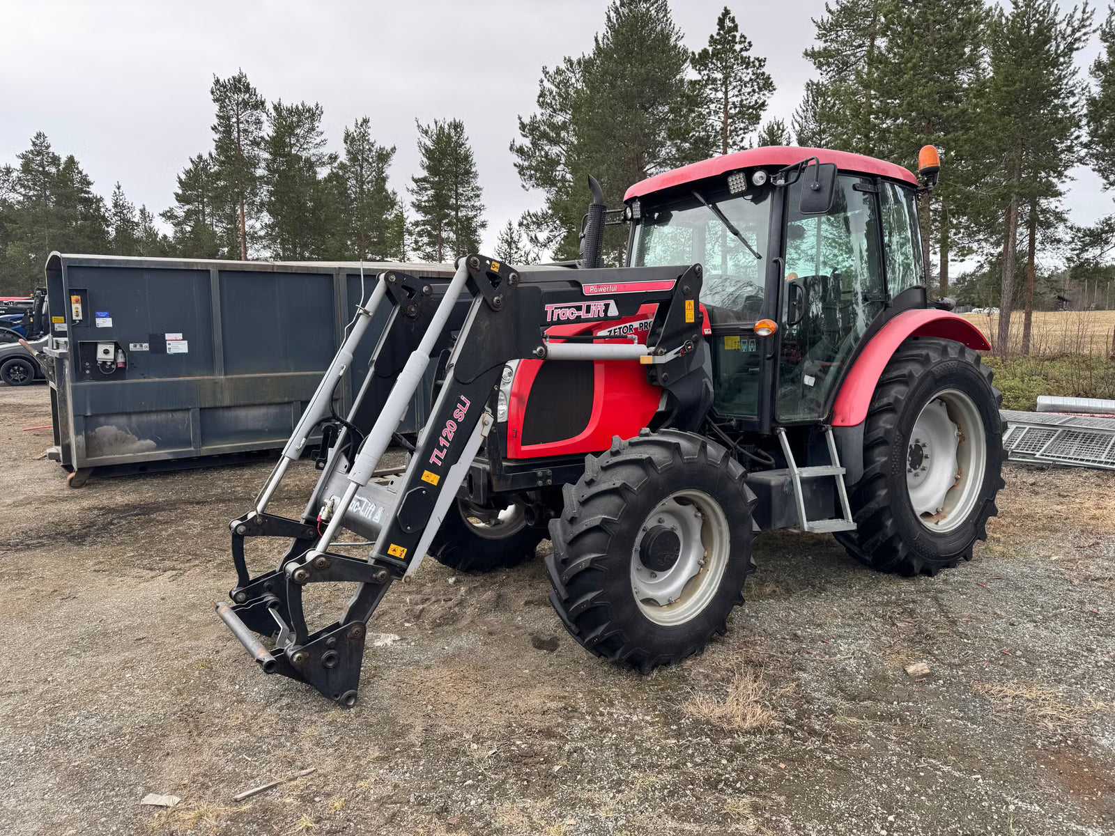 Tracteur Zetor Proxima 70