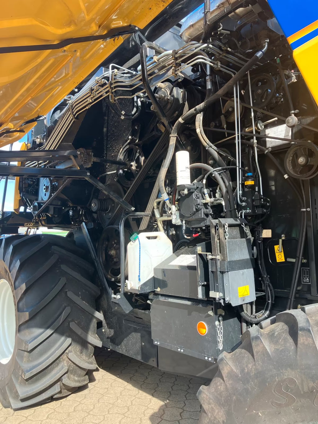Moissonneuse Batteuse New Holland CX 5.90 2019