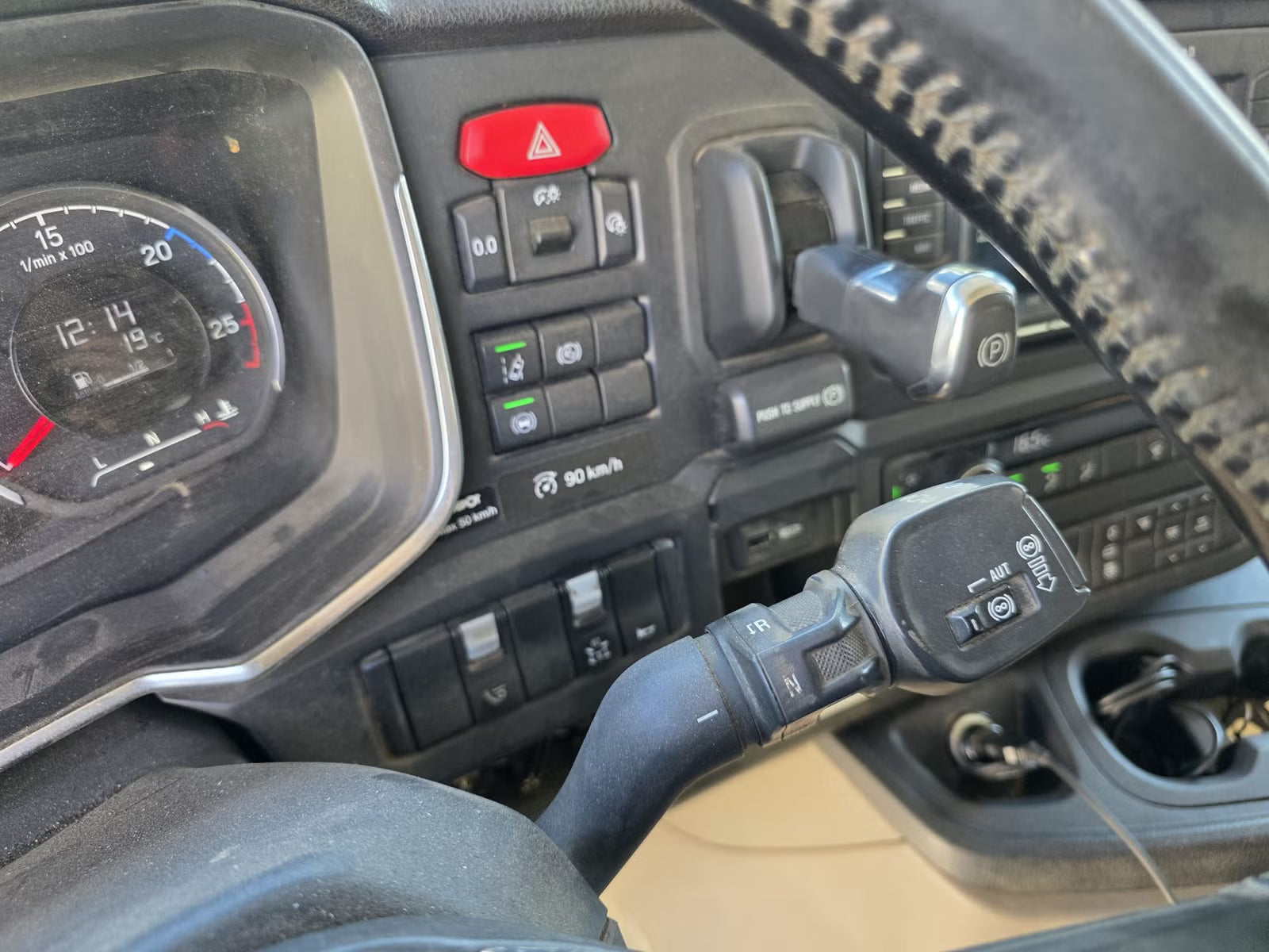 Camion Scania P320 2018 - Benne basculante 320 ch