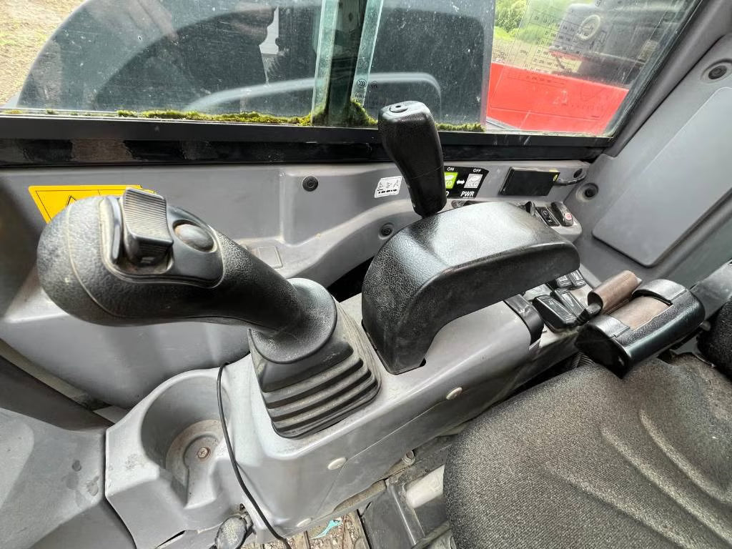 Pelle Kubota KX080-4 CX